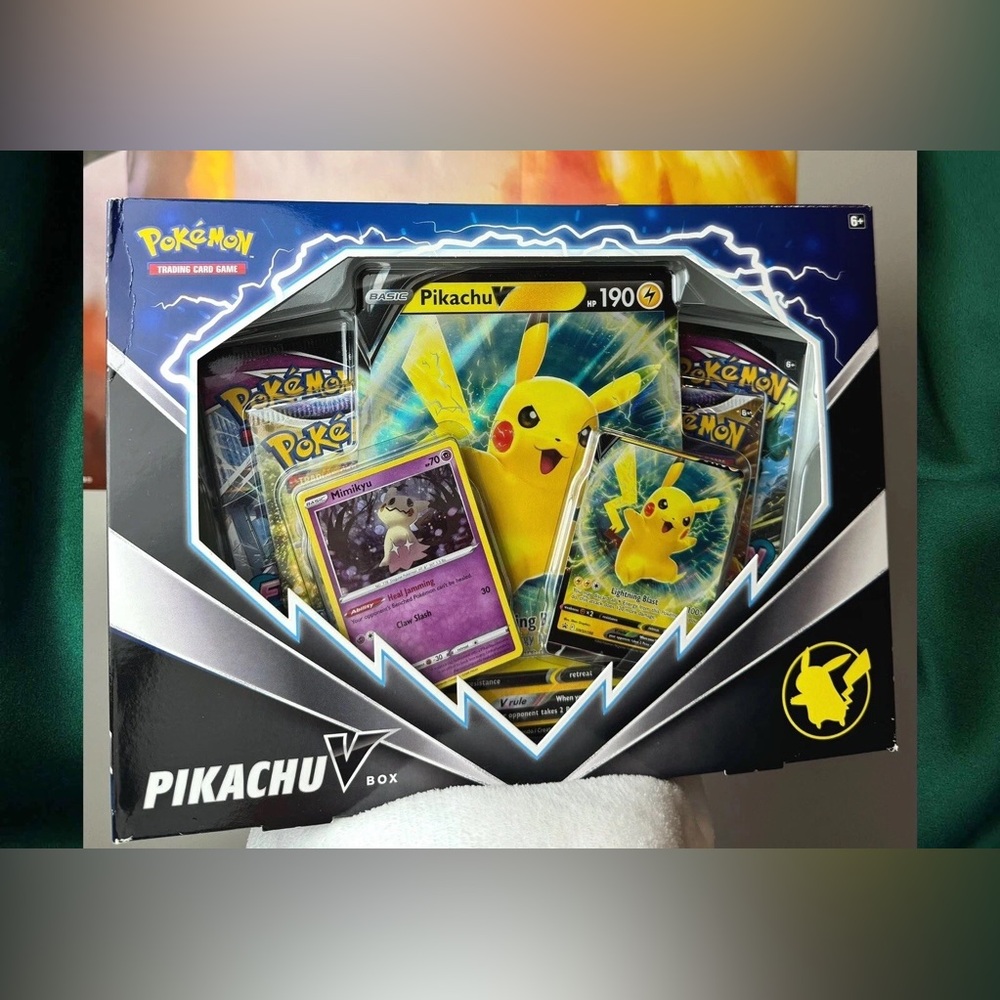 Pokemon Pikachu V Box - Yellow and Black